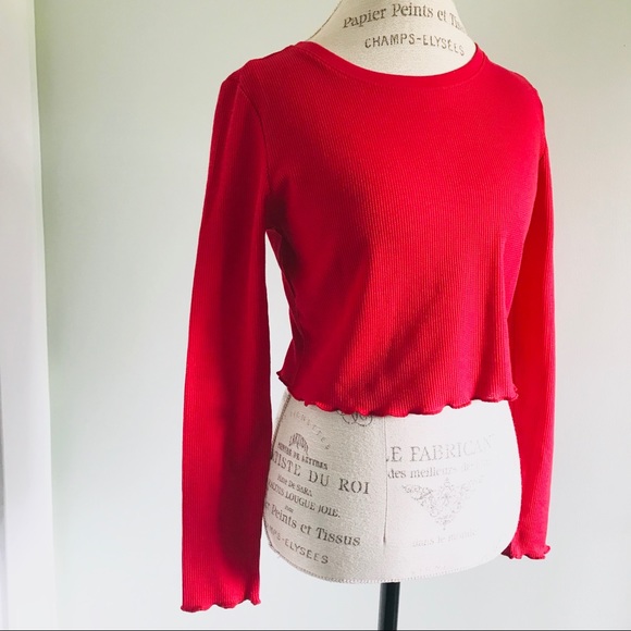 Vintage Tops - Red waffle cropped ruffle edge long sleeve